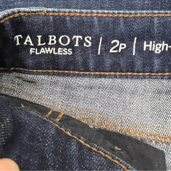Talbots Flawless Wide Crop Jeans Size 2P - Picture 3 of 6